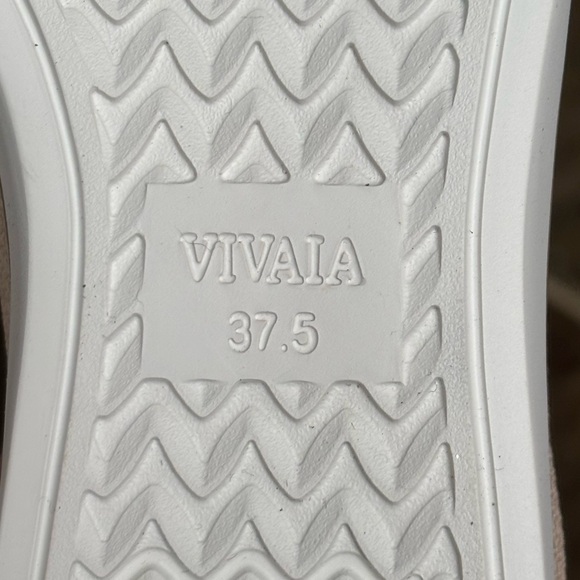 Vivaia Mabel Square-Toe All-Day Standing Flat - Picture 12 of 14